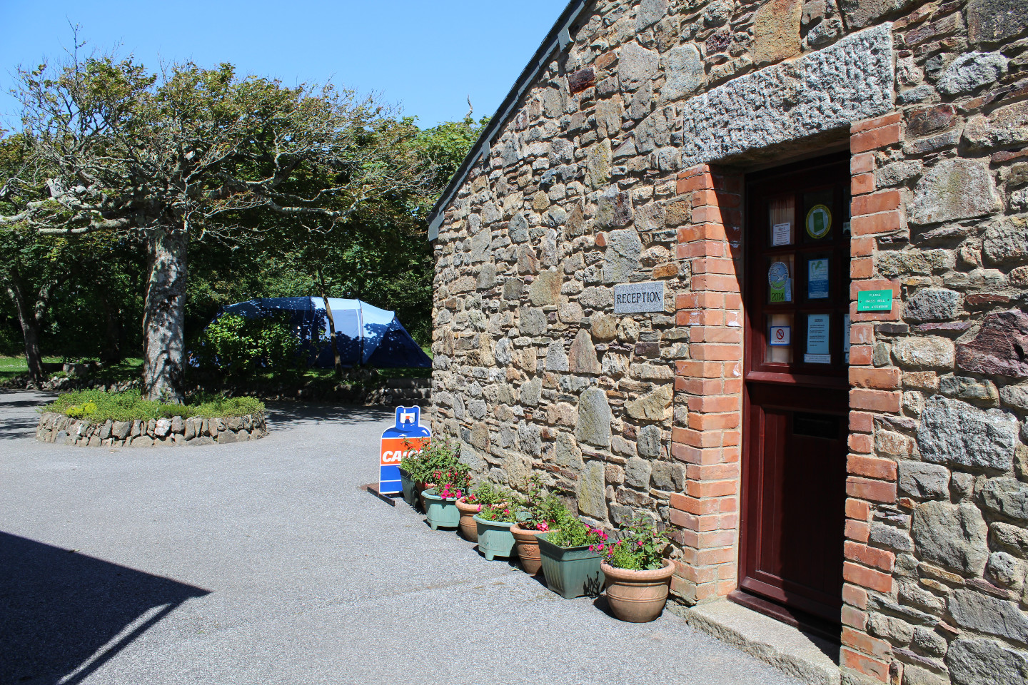 Campsite and cottage reception